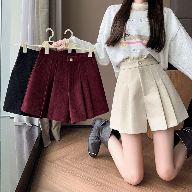 ふんわり可愛いプリーツキュロットスカート