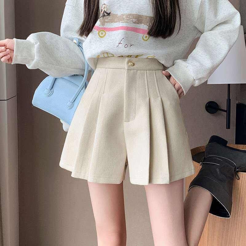 ふんわり可愛いプリーツキュロットスカート